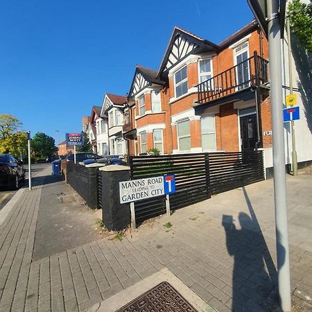 Marble House Lejlighed Edgware Eksteriør billede